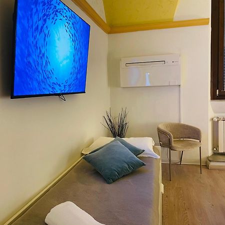 Colosseum-Apartments Rome Bagian luar foto