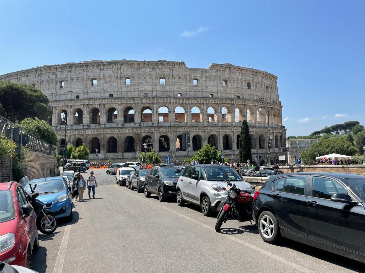 Colosseum-Apartments Rome Bagian luar foto