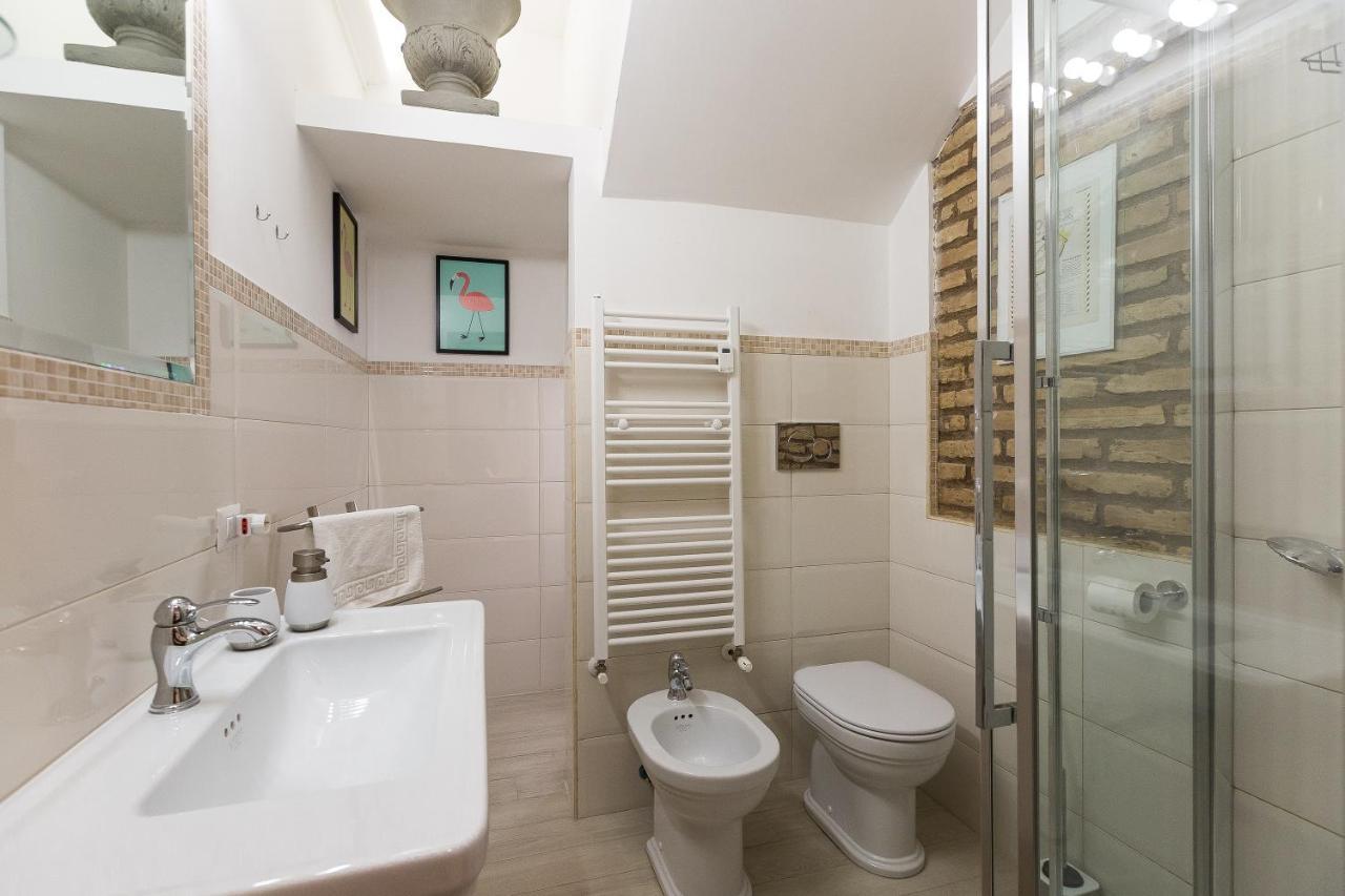 Colosseum-Apartments Rome Bagian luar foto