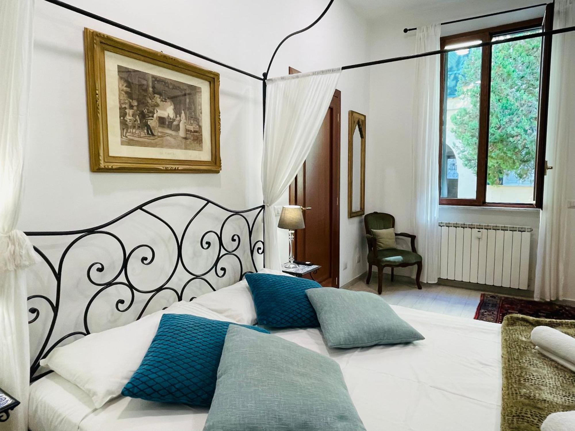 Colosseum-Apartments Rome Bagian luar foto