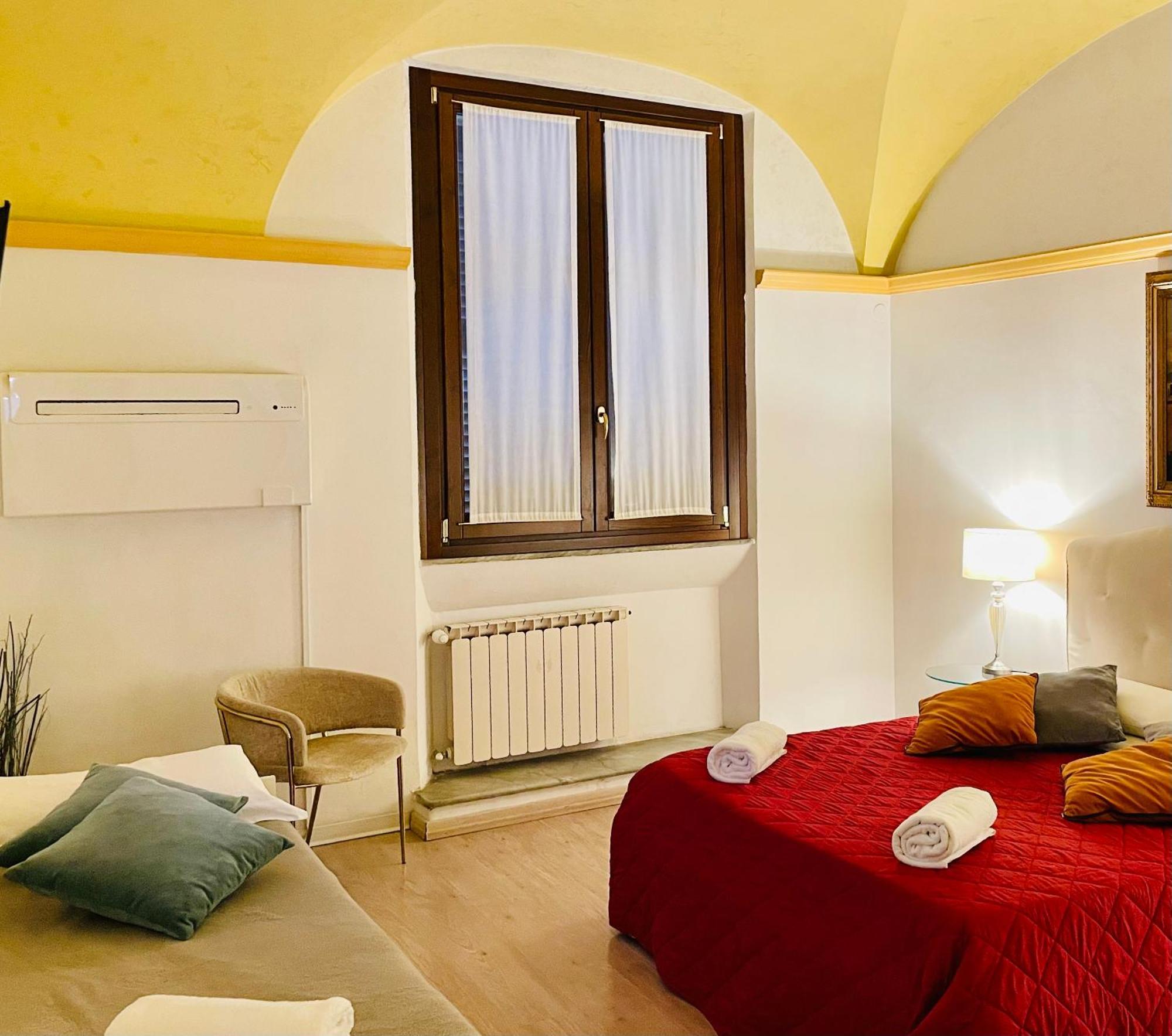 Colosseum-Apartments Rome Bagian luar foto